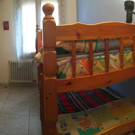 Casa Amb Gran Jardi A Vilauer-costa Brava - Alt Emporda Vilaur