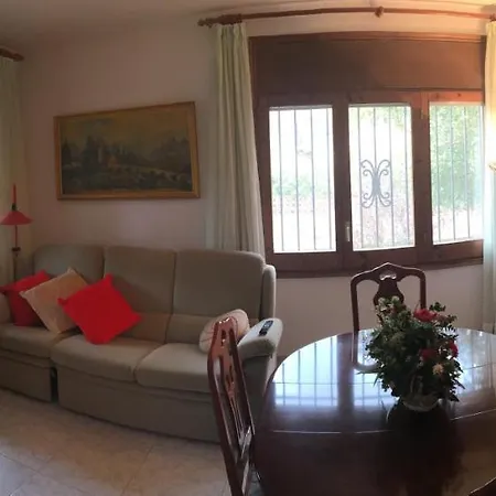 Casa Amb Gran Jardi A Vilauer-costa Brava - Alt Emporda * Vilaur