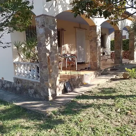 Casa Amb Gran Jardi A Vilauer-costa Brava - Alt Emporda * Vilaur