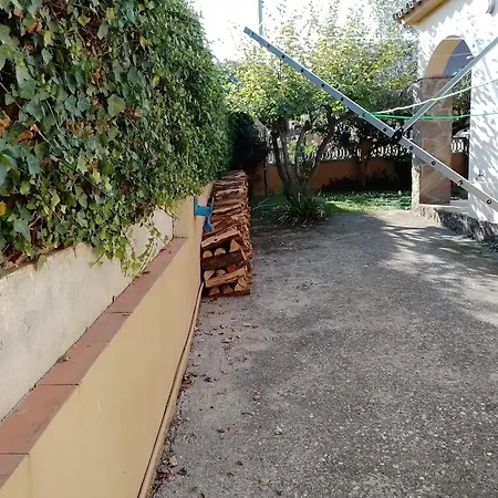 Casa Amb Gran Jardi A Vilauer-costa Brava - Alt Emporda Vilaur