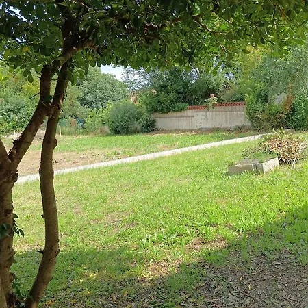 Casa Amb Gran Jardi A Vilauer-costa Brava - Alt Emporda * Vilaur